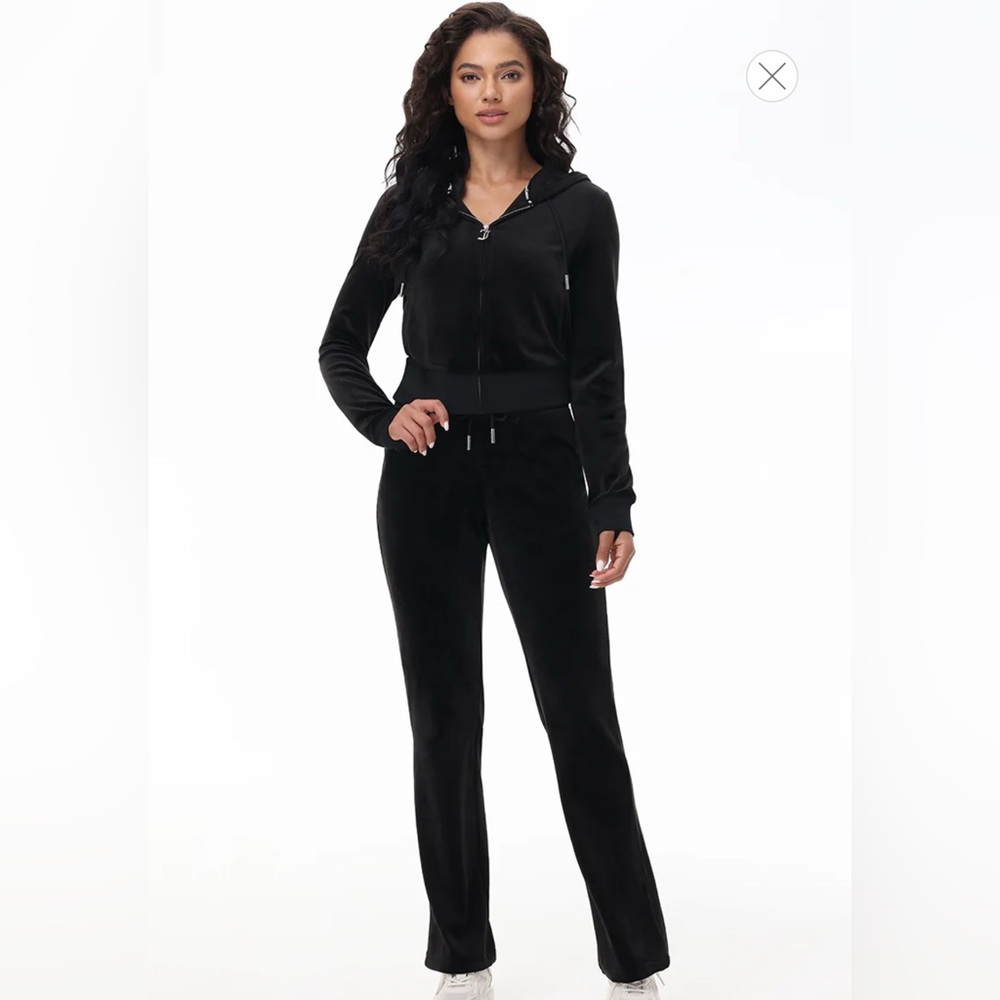 🆕 Juicy Couture Black Velour Hoodie Set